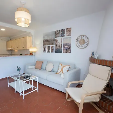Hacienda 26 Menyber 네르하